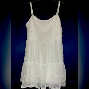 White dress Polyester